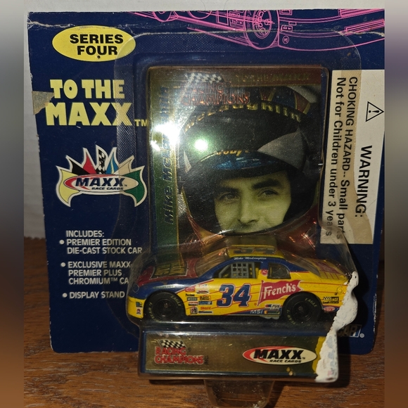 LOT OF TWO - "CUT CARD" RACING CHAMPIONS NASCAR CARS - NEW - Picture 4 of 4